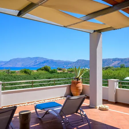 Elia Seaside Villa, Amazing 2-story Eco Pool House! Villa