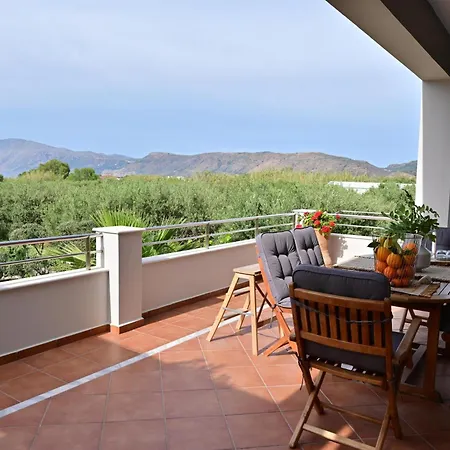Elia Seaside Villa, Amazing 2-story Eco Pool House! Villa *