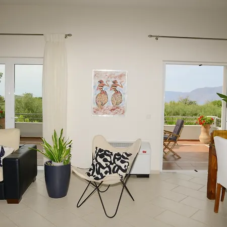 Villa Elia Seaside Villa, Amazing 2-story Eco Pool House! Kissamos