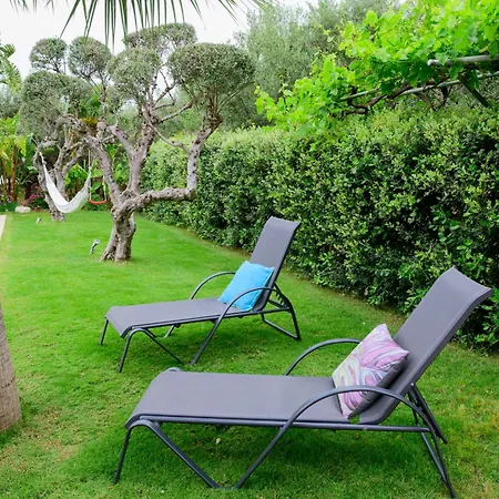 Elia Seaside Villa, Amazing 2-story Eco Pool House! *