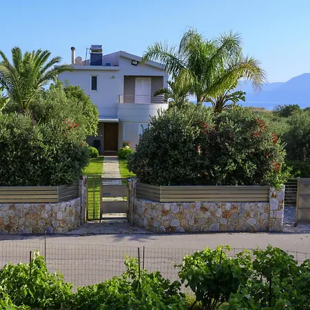 Elia Seaside Villa, Amazing 2-story Eco Pool House! *