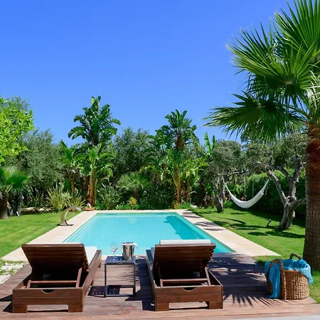 Elia Seaside Villa, Amazing 2-story Eco Pool House! * Kissamos